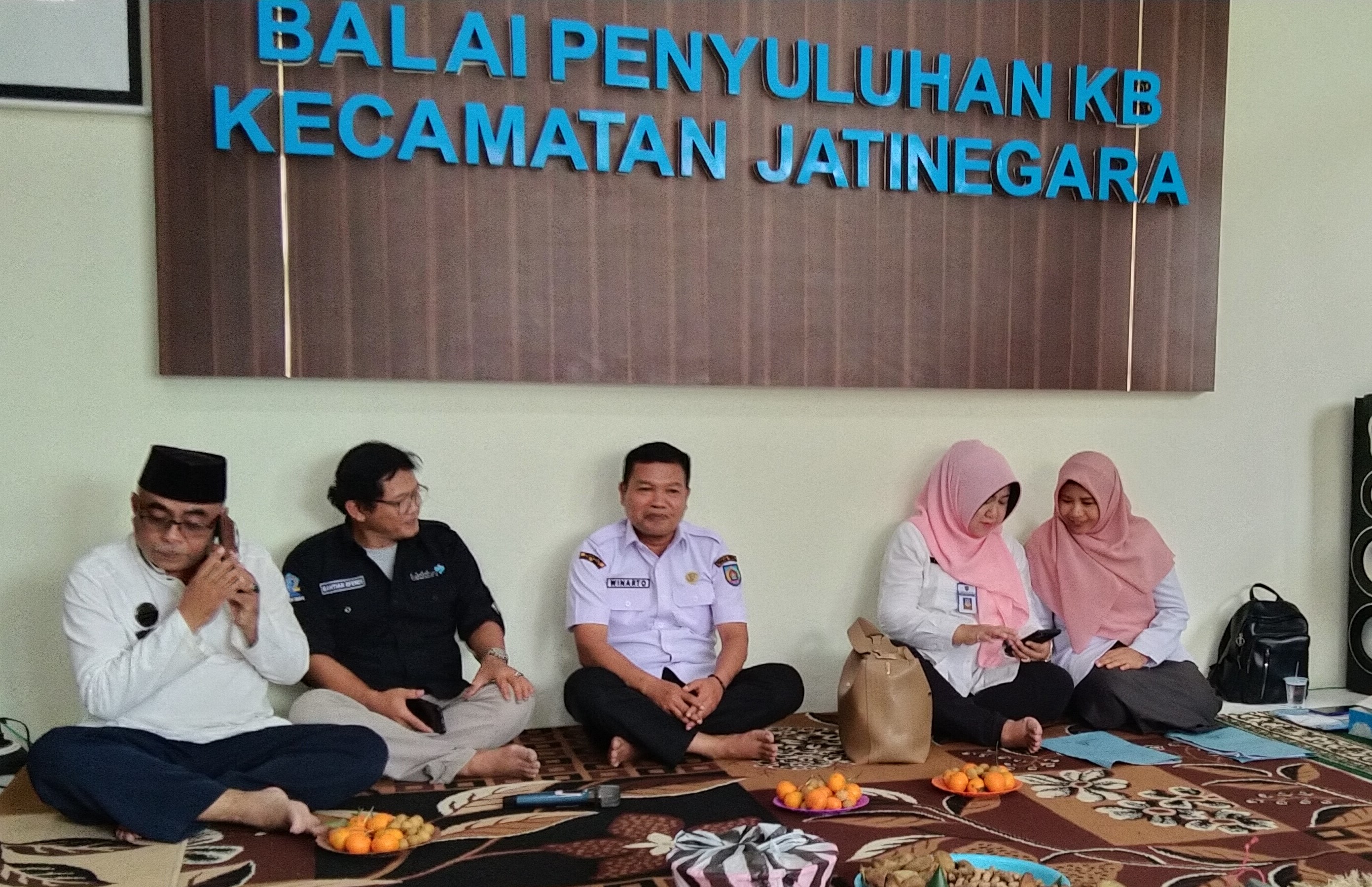DIRESMIKAN,GEDUNG BALAI PENYULUHAN KB KEC.JATINEGARA