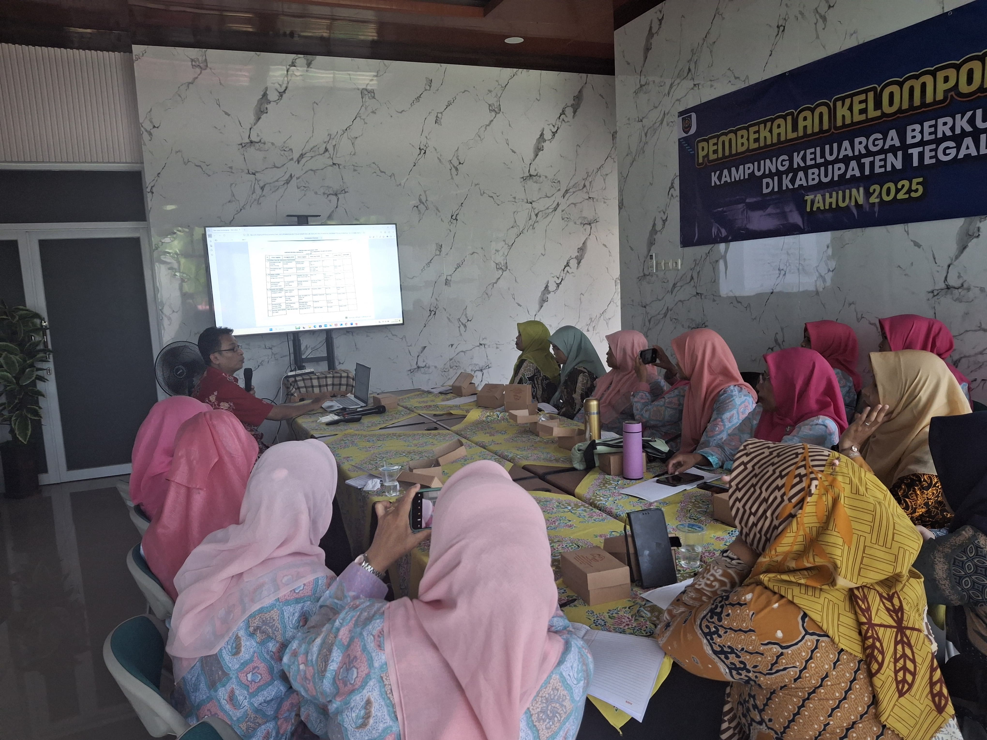 HARI KE-5 PEMBEKALAN POKJA KAMPUNG KB