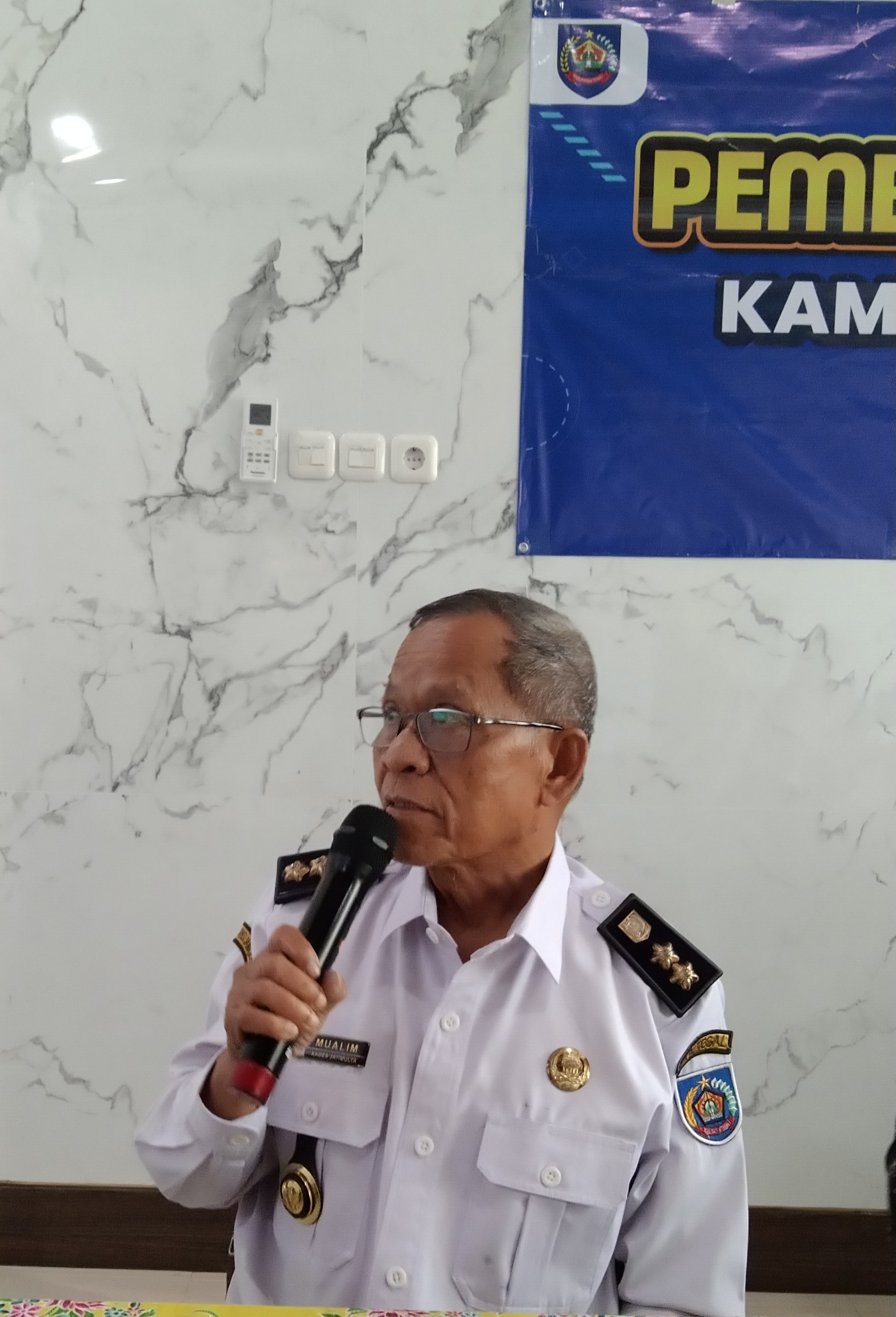 PEMDES, TP PKK, KADER DESA JATIMULYA KEC.LEBAKSIU IKUT PEMBEKALAN POKJA KAMPUNG KELUARGA BERKUALITAS