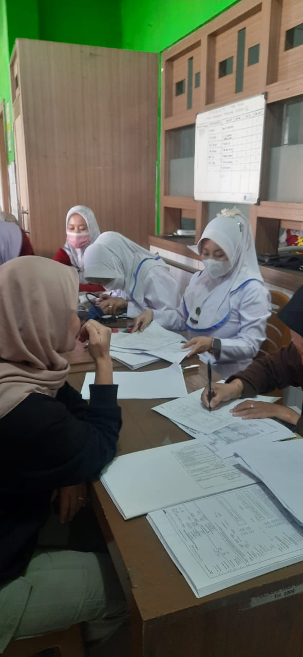 Pelayanan KB safari dalam rangka HUT RI ke 80 di kec.bojong