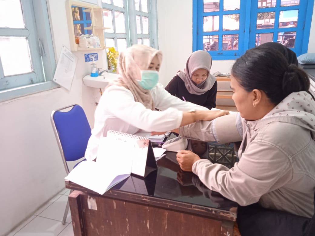Safari KB dalam rangka memperingati HUT RI ke 80 kecamatan Slawi.