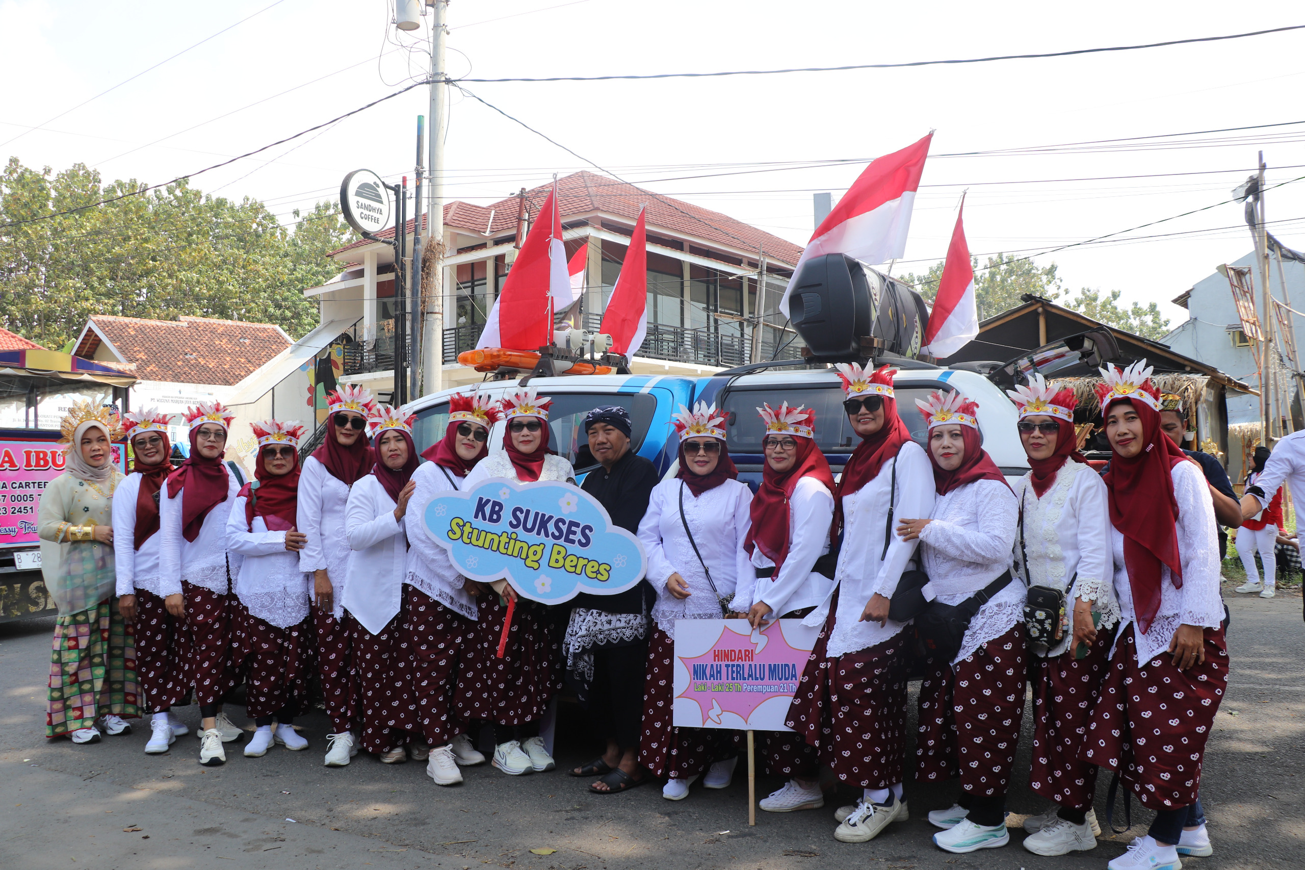 KADER IMP DAN SUB IMP IKUT SERTA DALAM KARNAVAL 17 AGUSTUSAN DI KAB.TEGAL