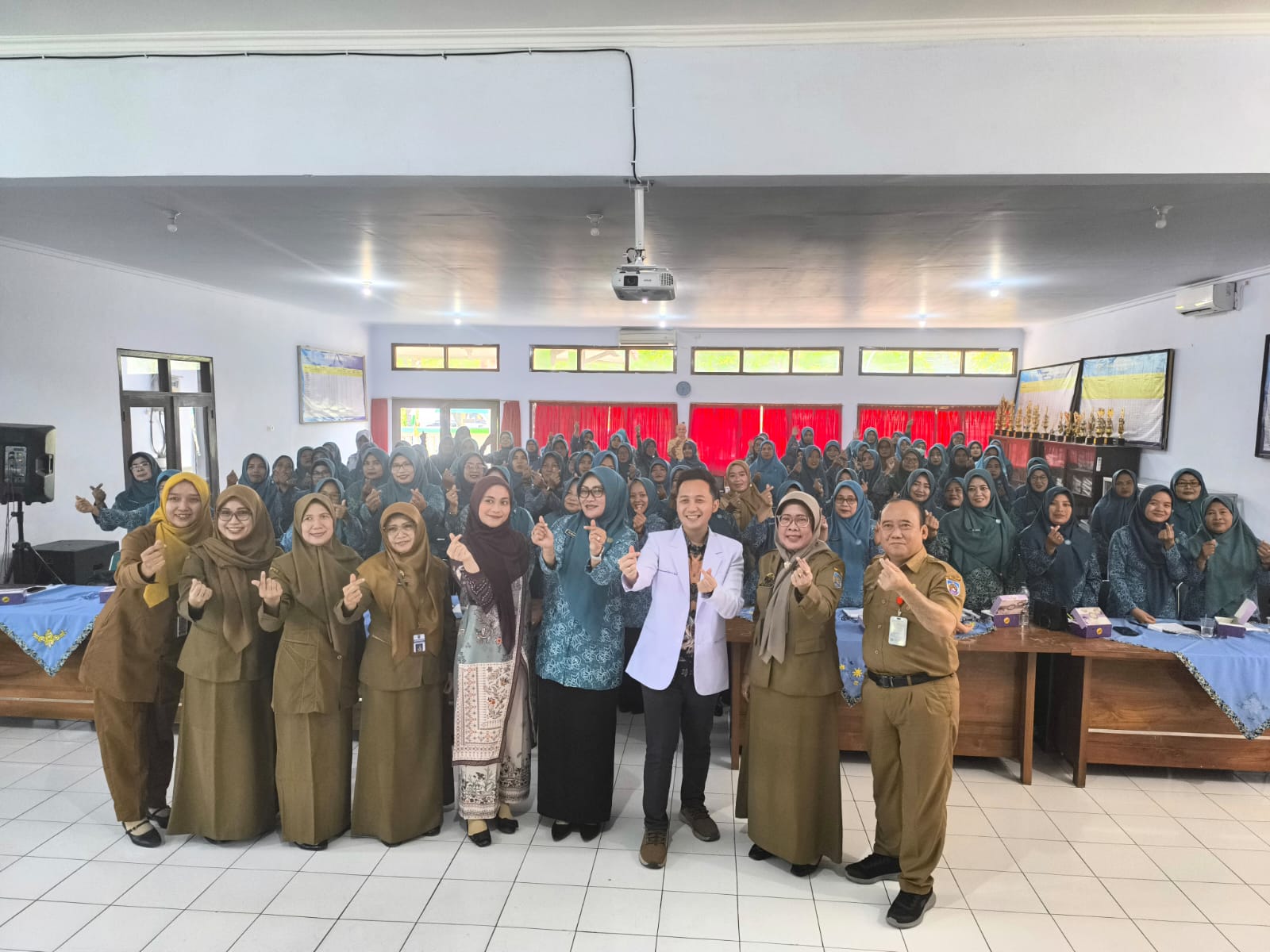 PENYULUHAN PROGRAM DAN PEMBINAAN LINI LAPANGAN (TP PKK DESA/KEC/KAB)