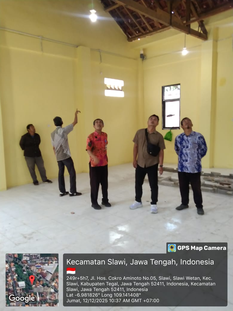 PEMERIKSAAN PROGRES REHAB BALAI PENYULUHAN KB KECAMATAN SLAWI KAB.TEGAL