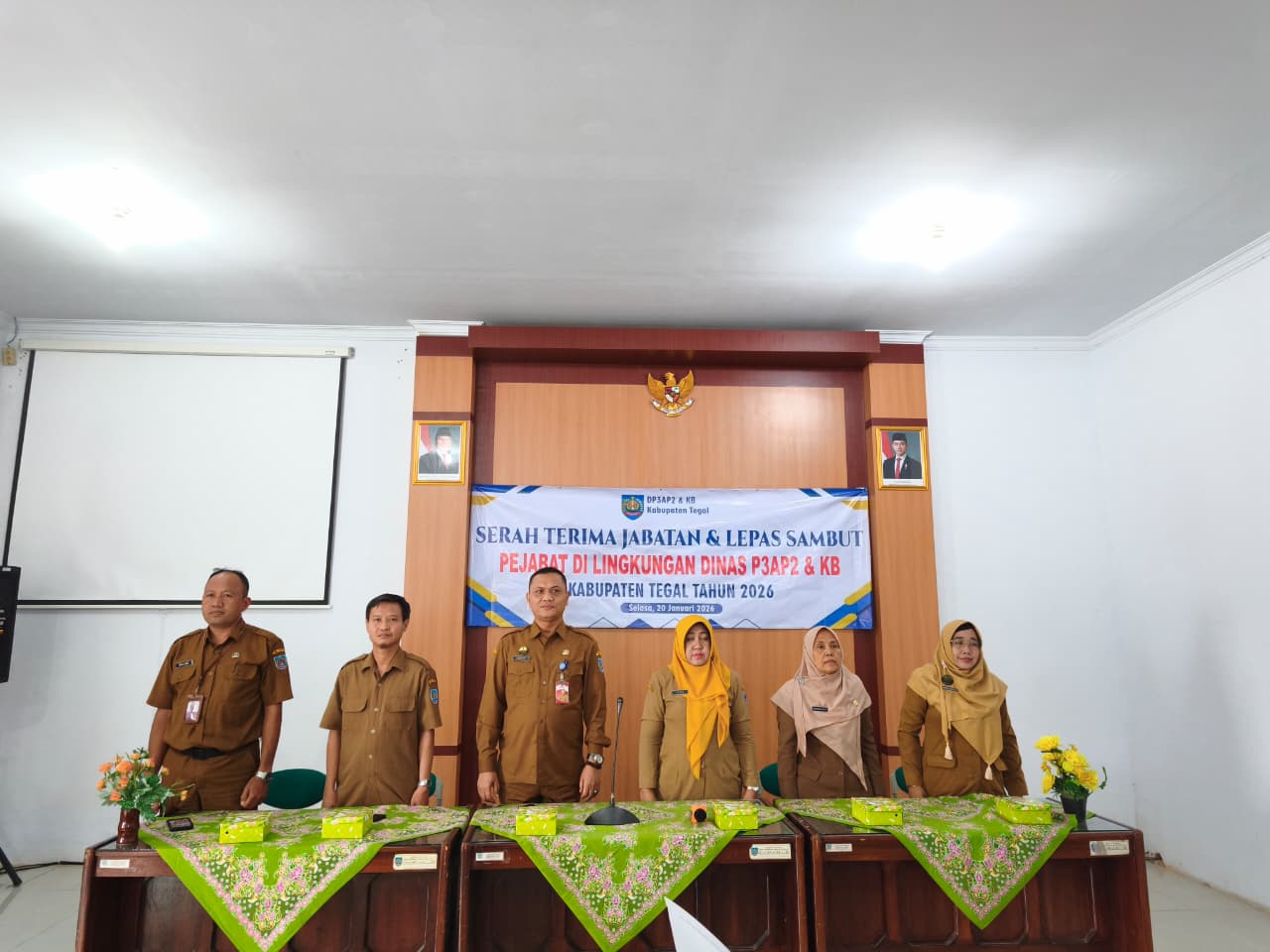 SERAH TERIMA JABATAN DAN LEPAS SAMBUT PEJABAT DI LINGKUNGAN DINAS P3AP2 DAN KB KAB.TEGAL