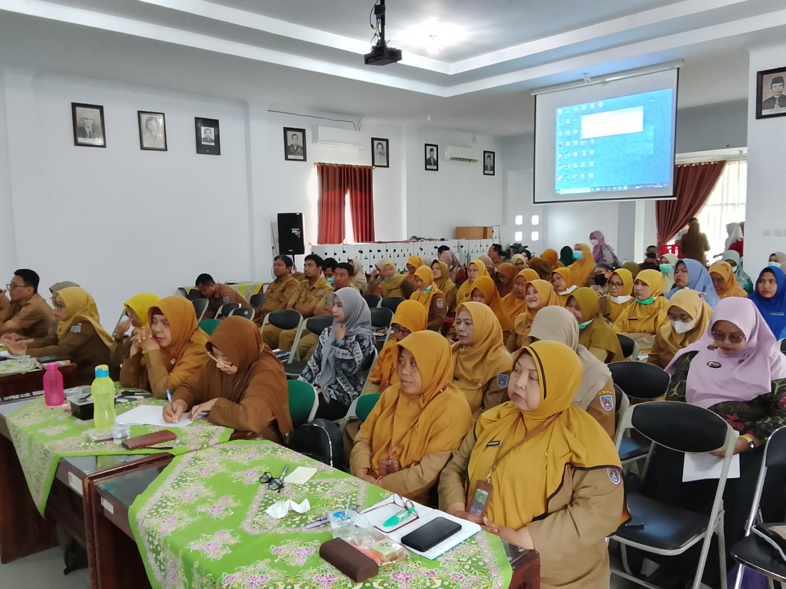 PERTEMUAN EVALUASI PROGRAM BANGGA KENCANA TINGKAT KAB.TEGAL