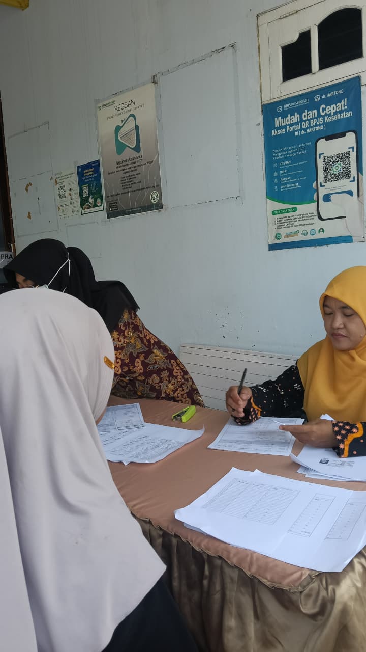 HARI KE DUA PELAYANAN SAFARI KB DI KECAMATAN WARUREJA