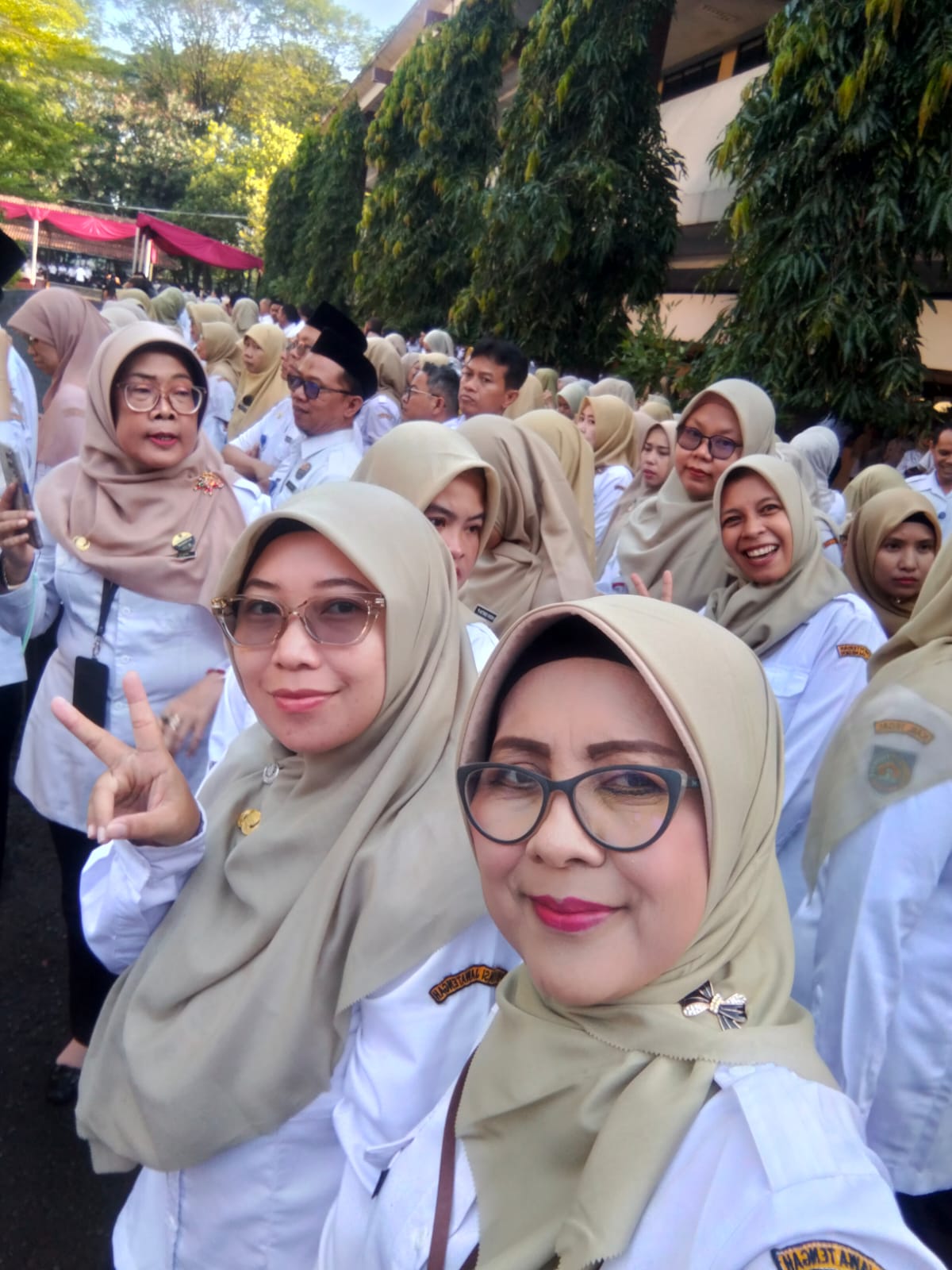 SEMANGAT PEGAWAI DP3AP2KB IKUT APEL BERSAMA PASCA CUTI LEBARAN 1447 H