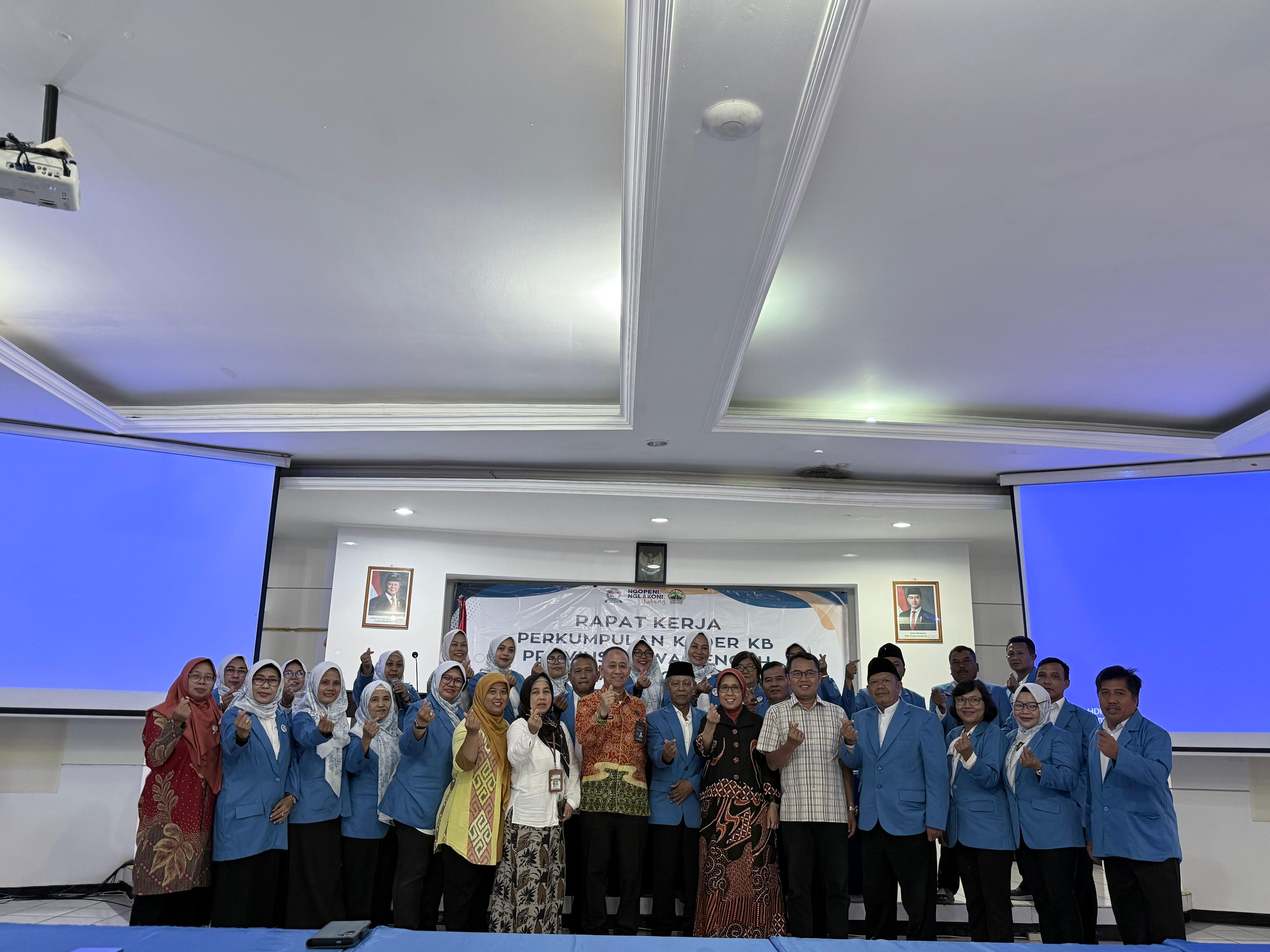 GIAT KADER IMP KAB. TEGAL DI AMBARAWA JAWA TENGAH