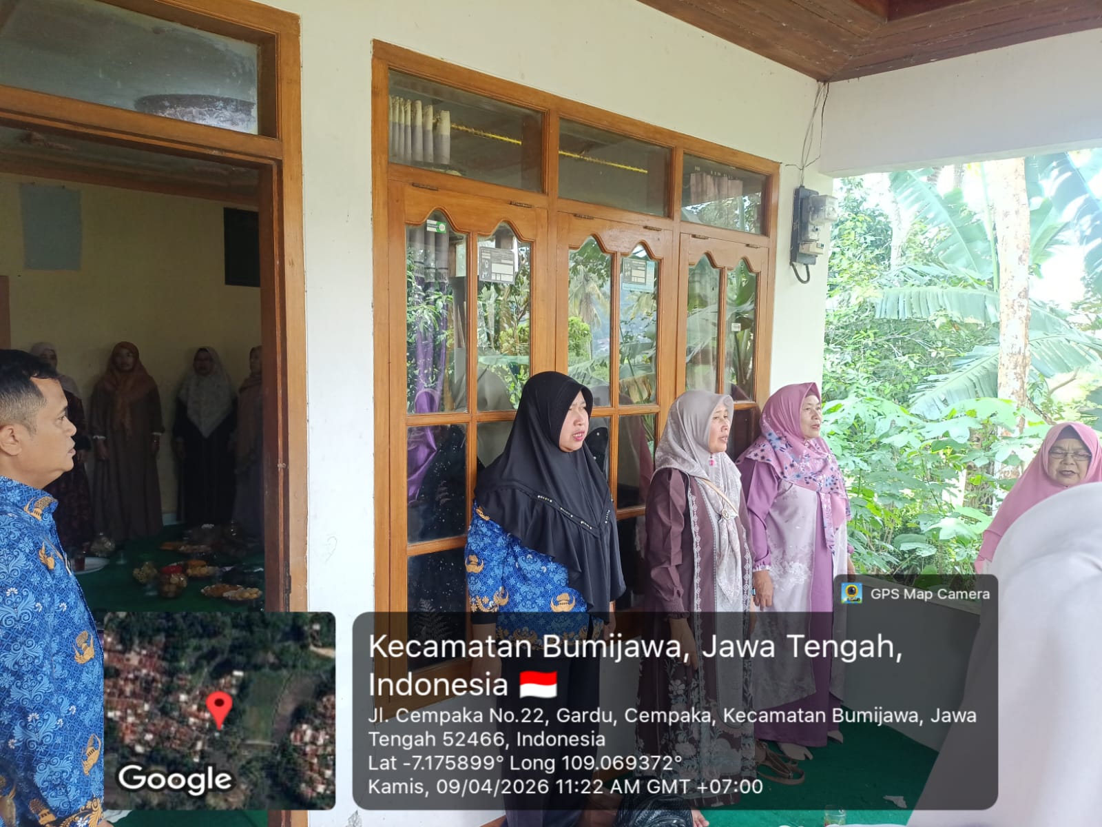PERTEMUAN RUTIN DAN HALAL BIHALAL KADER IMP KECAMATAN BUMIJAWA