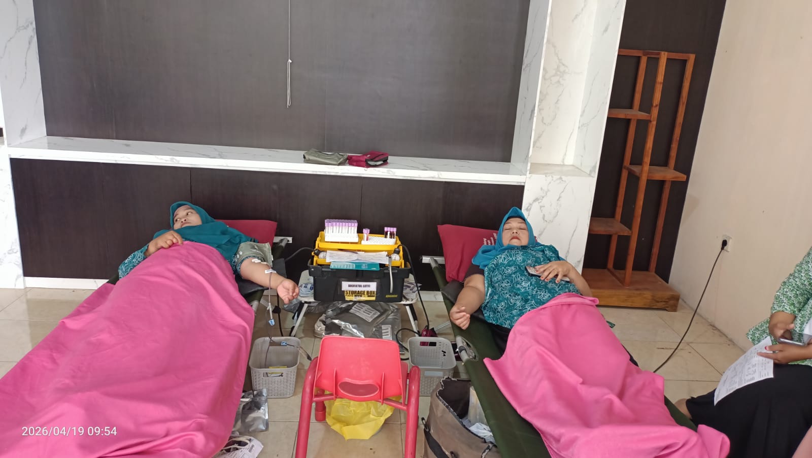 DONOR DARAH RUTIN DI DESA GUNUNGJATI KECAMATAN BOJONG