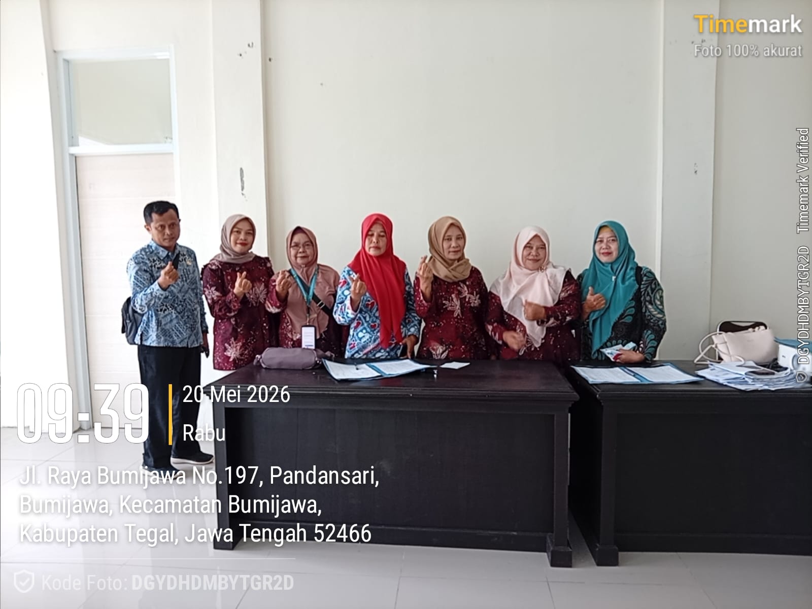 PELAYANAN SAFARI KB DALAM RANGKA MILAD AISYIYAH DAN HUT IBI BERSAMA BALAI PENYULUH KB DAN PUSKESMAS BUMIJAWA