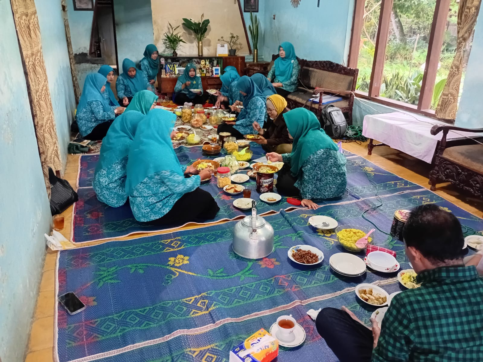 Sosialisasi Pokja Kampung Keluarga Berkualitas (KB) di Desa Kedawung Kecamatan Bojong.