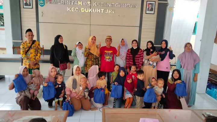 Penanganan stunting dengan Pemberian Makanan Tambahan (PMT) bagi balita di Kec.Dukuhturi