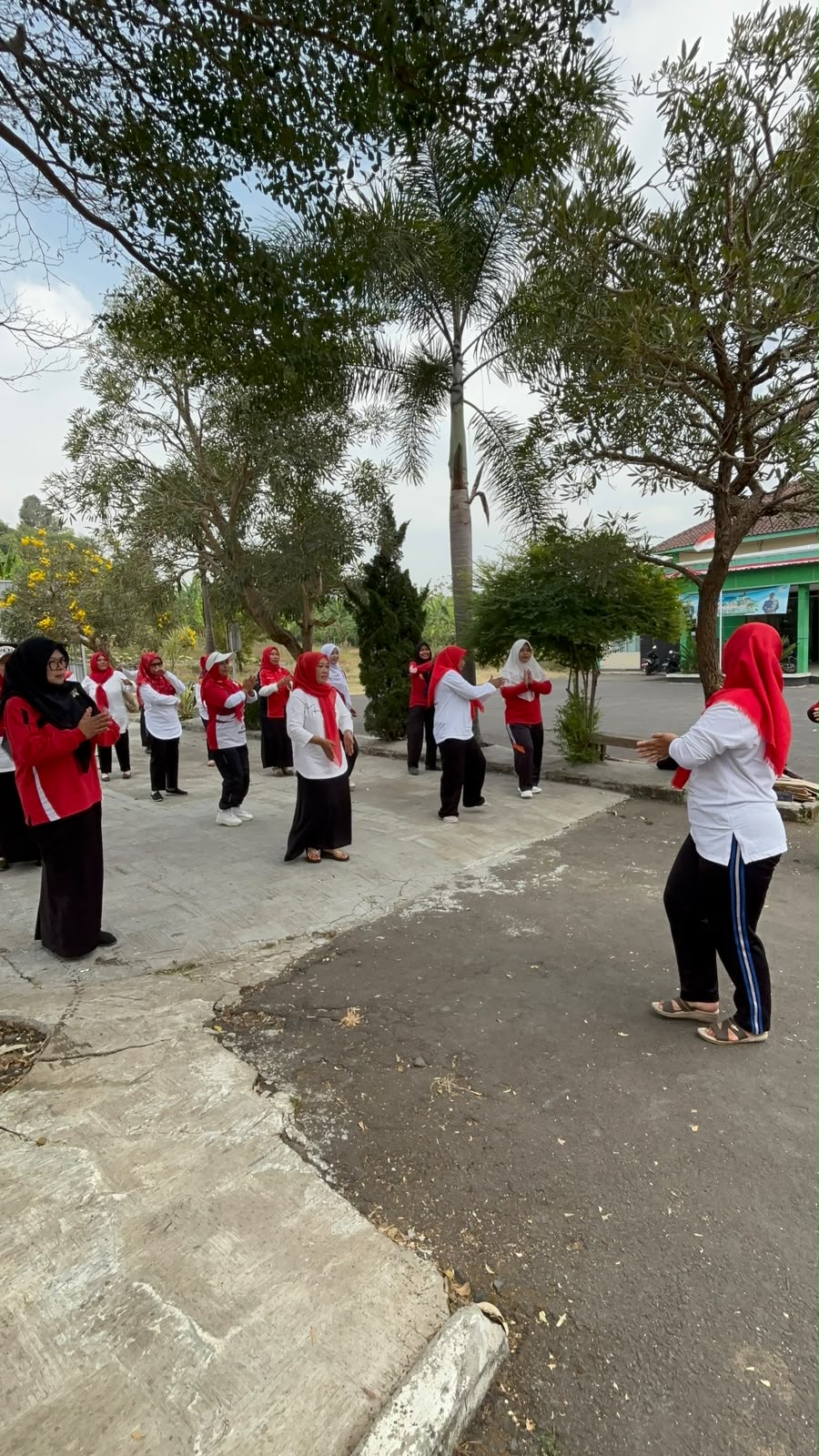 SEMARAK HUT RI KE 81 KADER IMP DAN SUB DI KEC. BOJONG
