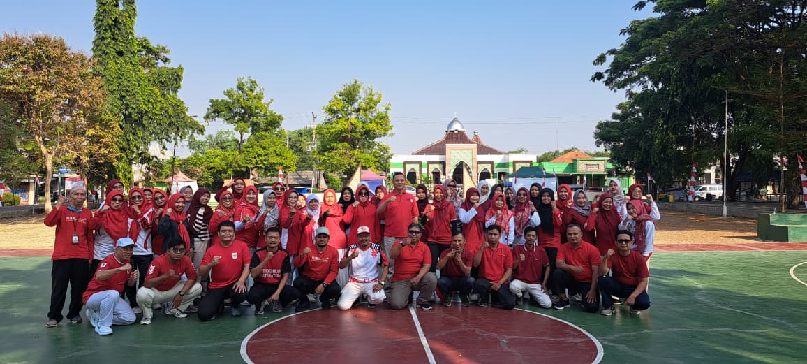 SEMARAK HUT RI KE-81, SEMANGAT KEMERDEKAAN, BERSAMA MEMBANGUN KELUARGA INDONESIA