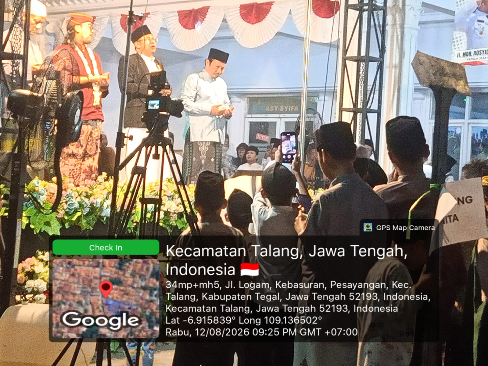 PERINGATAN MAULID NABI MUHAMMAD SAW DI DESA PESAYANGAN